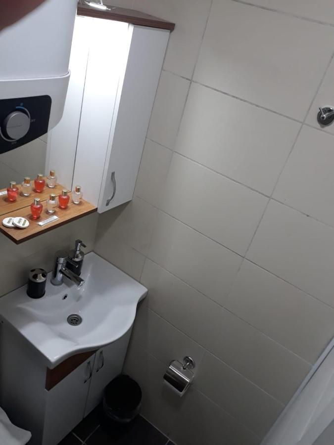 Taksim Pera Aparts Aparthotel Istambul Exterior foto