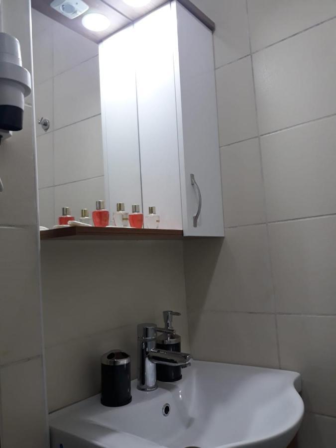 Taksim Pera Aparts Aparthotel Istambul Exterior foto